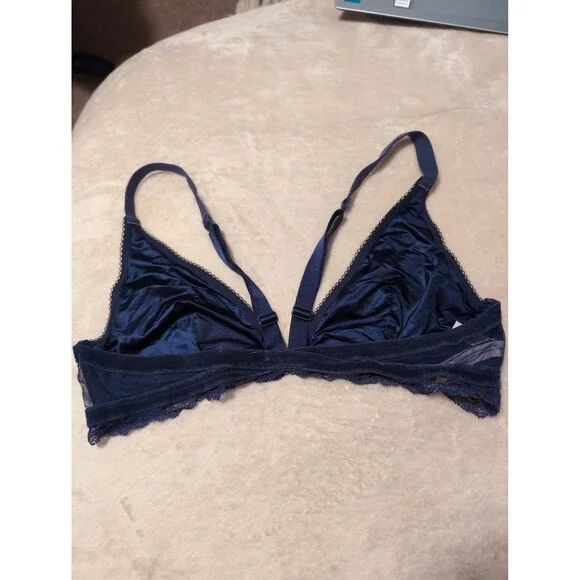 Victoria secret bralette size large dark blue navy blue no padding - Picture 5 of 6